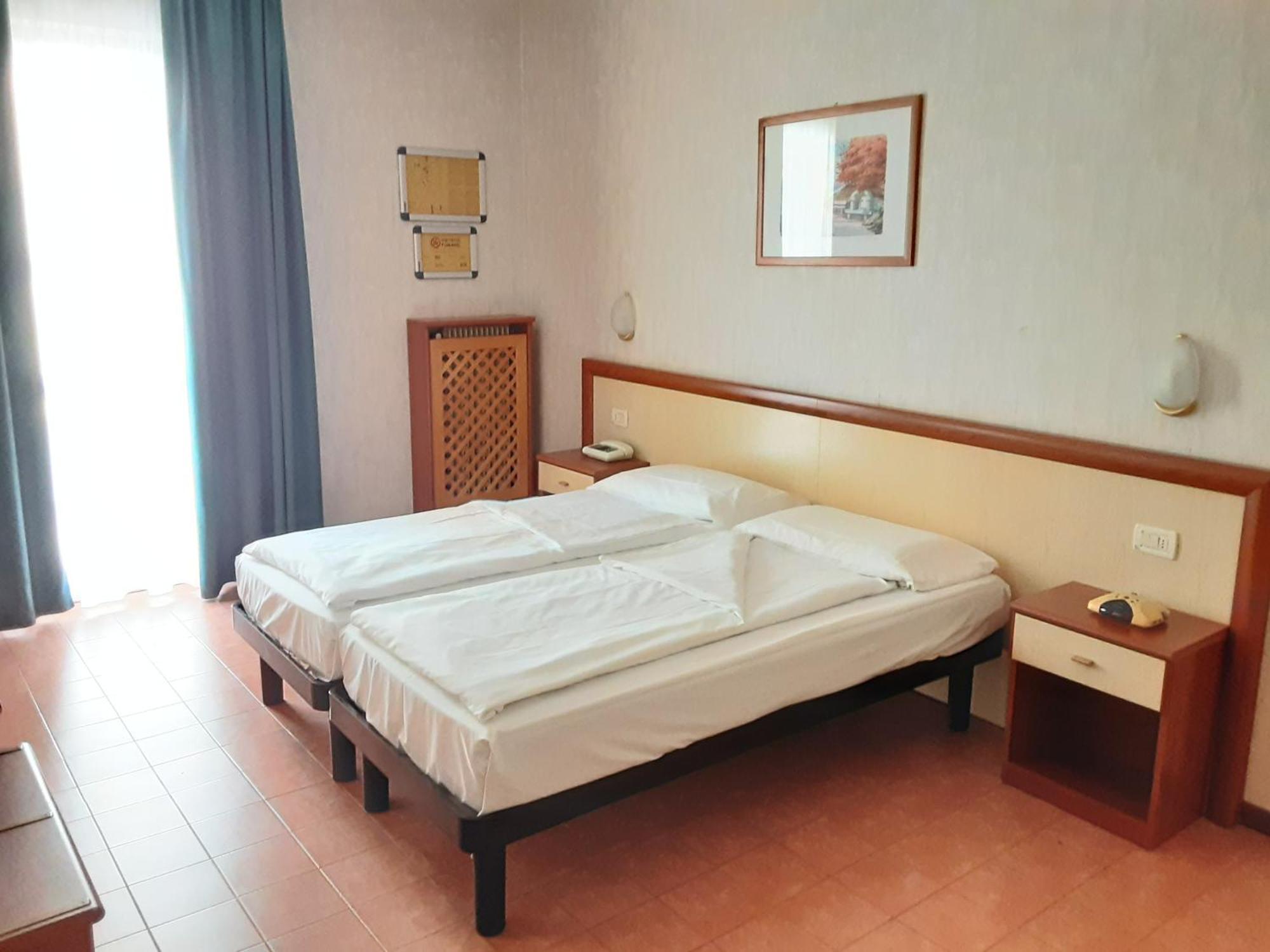 Hotel Florida 3*
