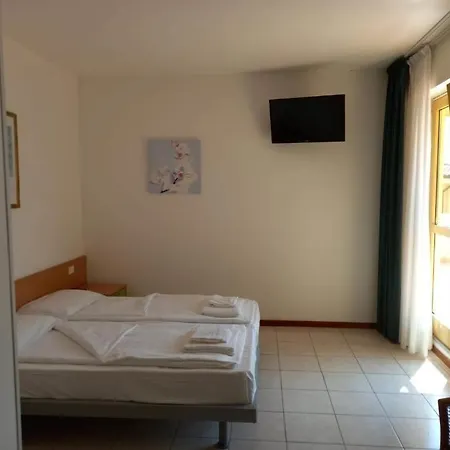 Hotel Florida Limone sul Garda Extérieur photo