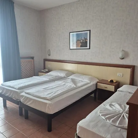Hotel Florida Limone sul Garda Extérieur photo