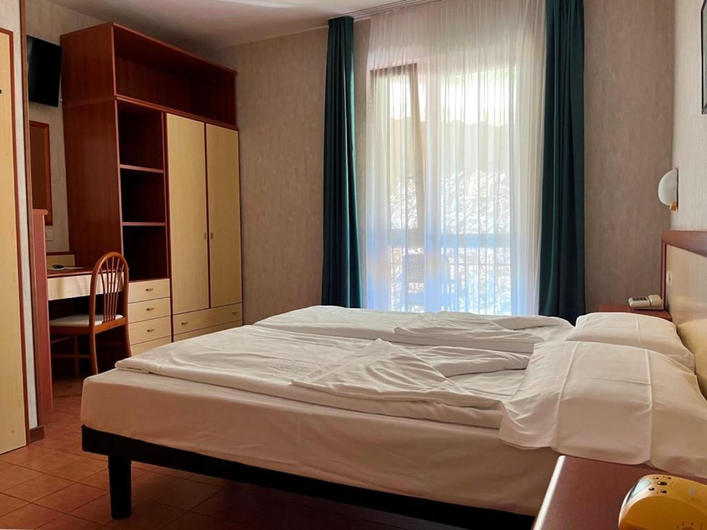 Hotel Florida Limone sul Garda
